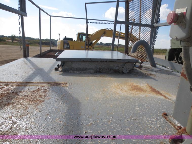 image for item D5932 2002 Kincaid 900-LF-PH hypro mulcher