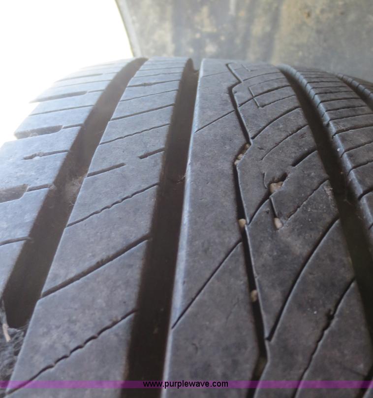 image for item F6662 2008 Dodge Charger SE