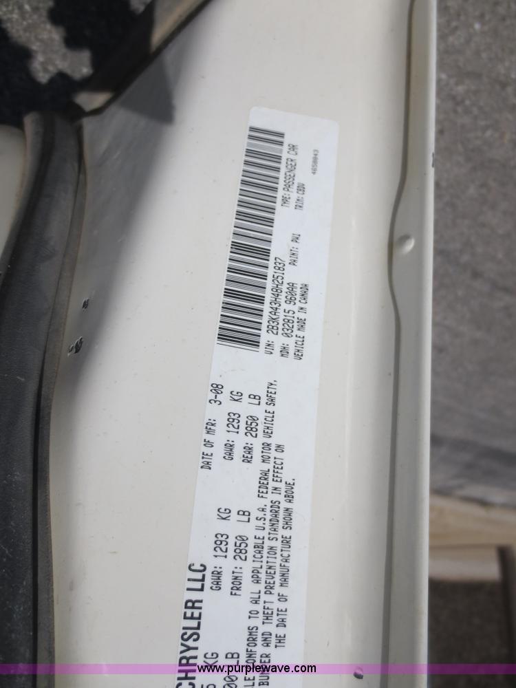 image for item F6662 2008 Dodge Charger SE