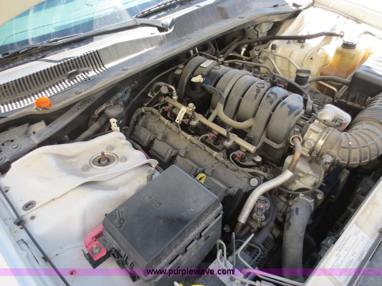 image for item F6662 2008 Dodge Charger SE