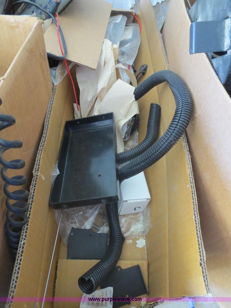 image for item F6665 (4) Code 3 light bars