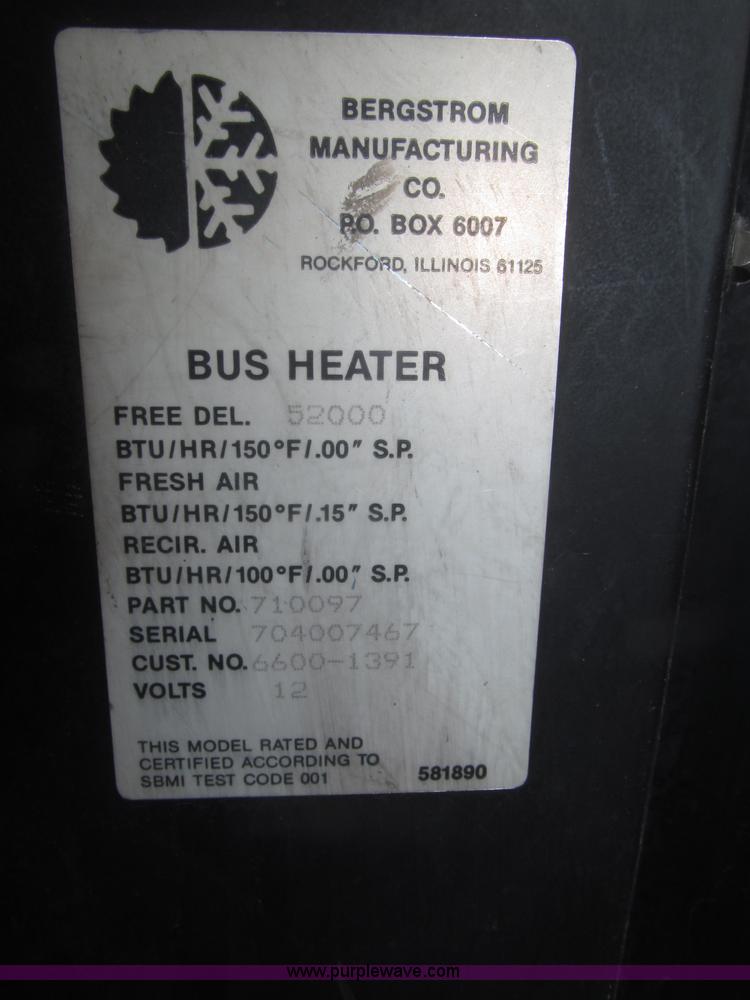 image for item F7123 1997 Ford Thomas B800 school bus