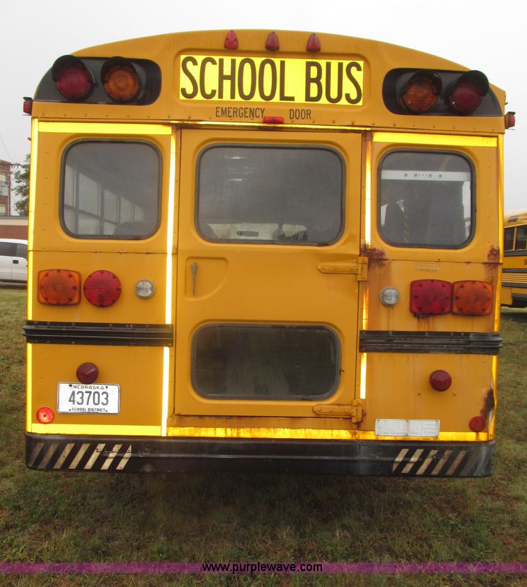 image for item F7125 1998 Ford Econoline 350 school bus