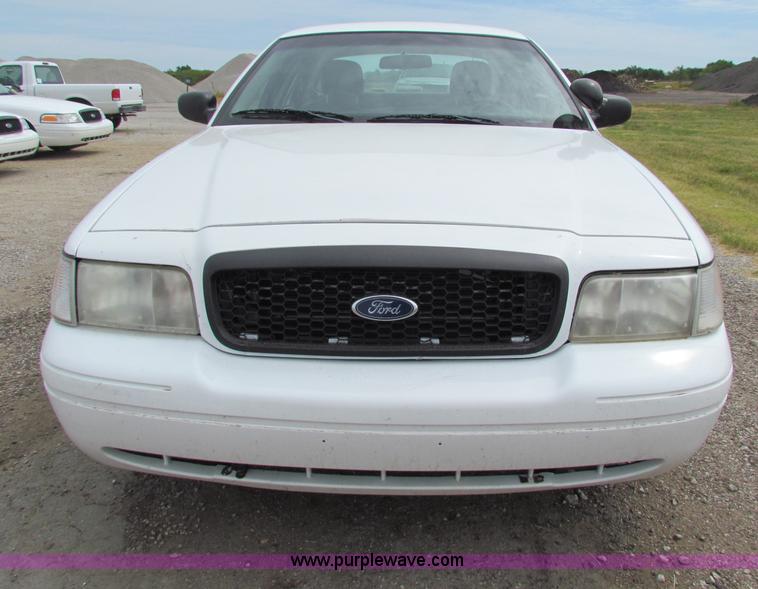 image for item G4141 2009 Ford Crown Victoria Police Interceptor
