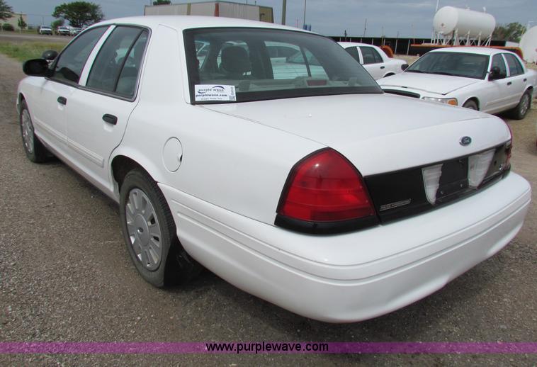 image for item G4141 2009 Ford Crown Victoria Police Interceptor