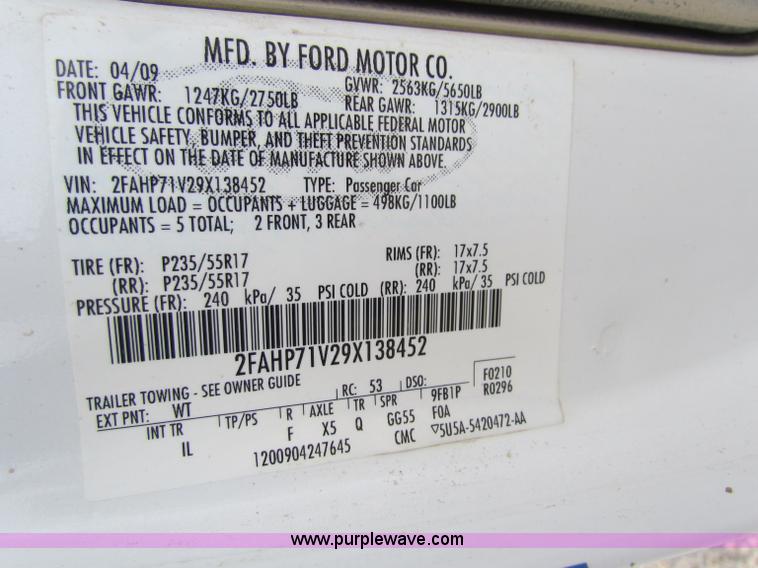 image for item G4141 2009 Ford Crown Victoria Police Interceptor