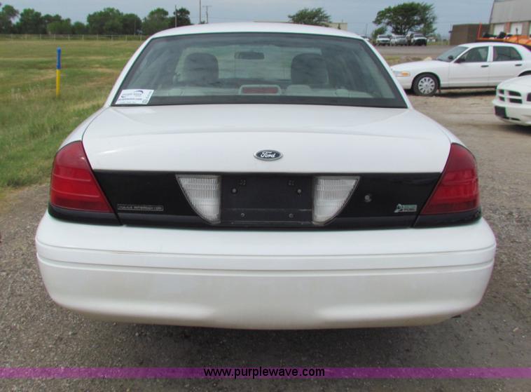 image for item G4142 2009 Ford Crown Victoria Police Interceptor