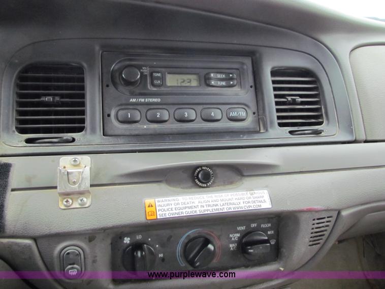 image for item G4142 2009 Ford Crown Victoria Police Interceptor