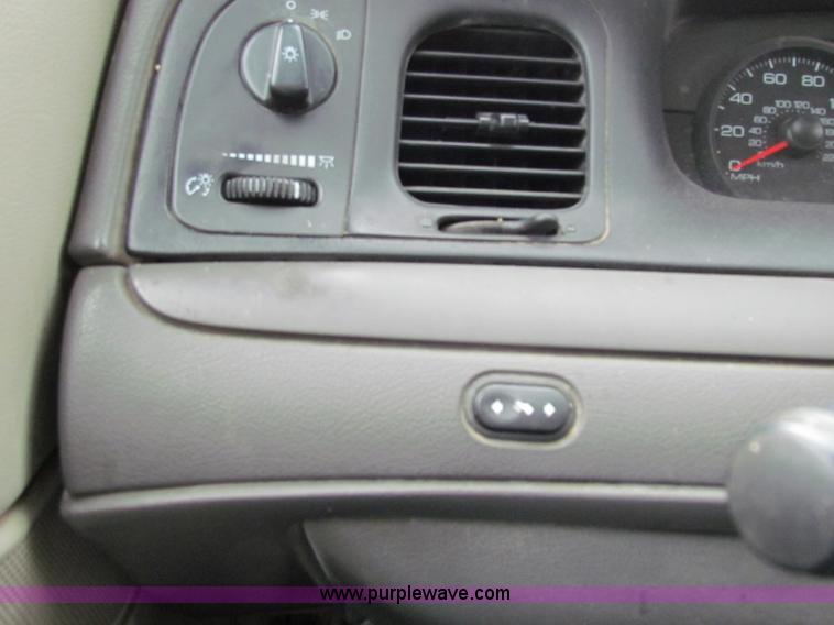 image for item G4142 2009 Ford Crown Victoria Police Interceptor