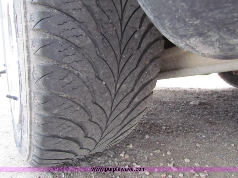 image for item G4143 2005 Ford Crown Victoria Police Interceptor