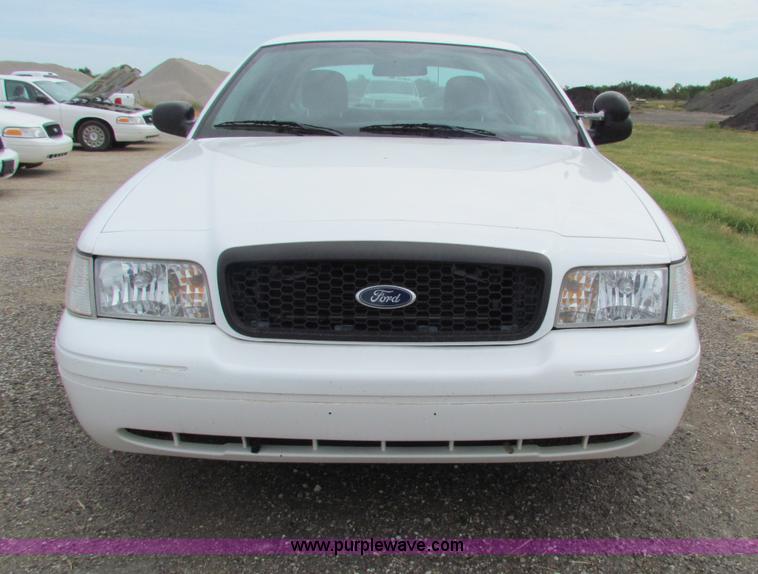 image for item G4144 2009 Ford Crown Victoria Police Interceptor