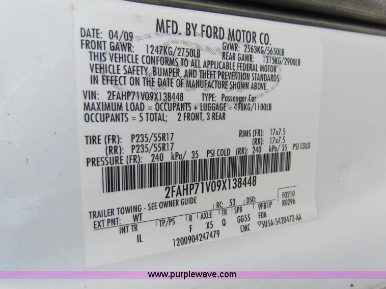 image for item G4145 2009 Ford Crown Victoria Police Interceptor