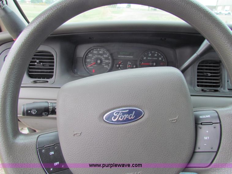 image for item G4146 2009 Ford Crown Victoria Police Interceptor