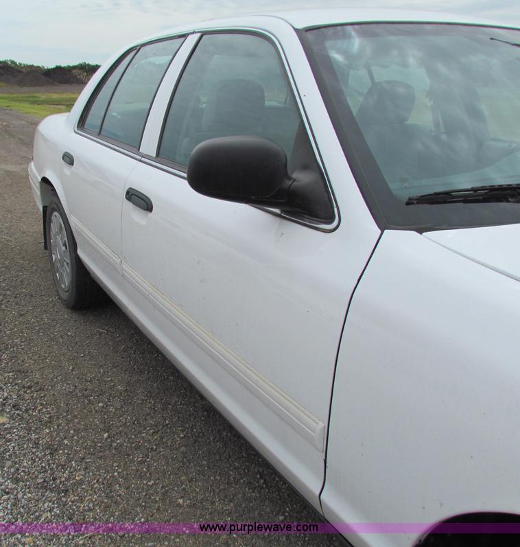 image for item G4146 2009 Ford Crown Victoria Police Interceptor