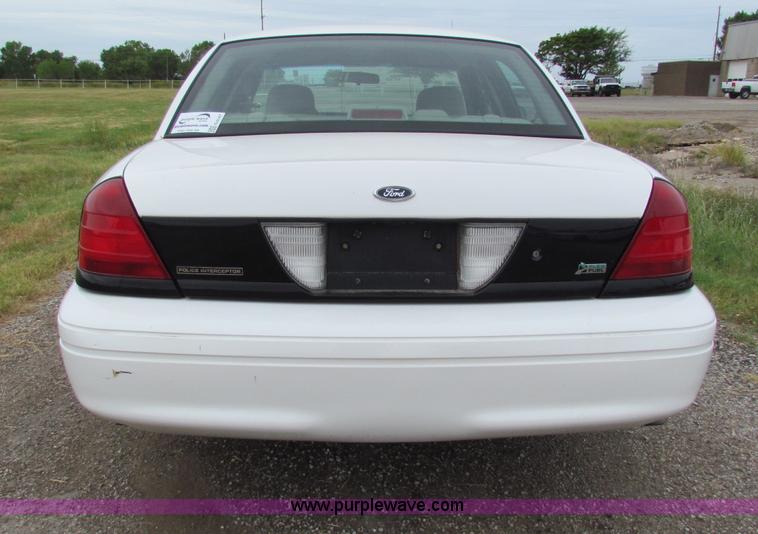 image for item G4147 2009 Ford Crown Victoria Police Interceptor