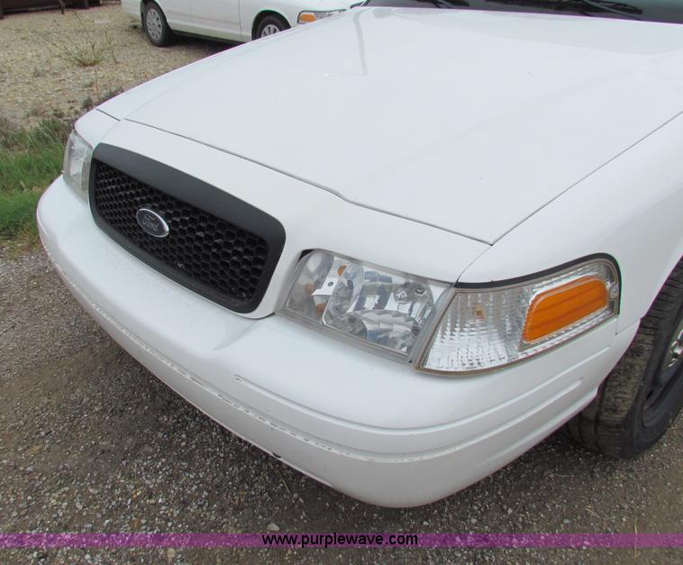image for item G4147 2009 Ford Crown Victoria Police Interceptor