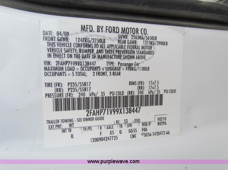 image for item G4147 2009 Ford Crown Victoria Police Interceptor