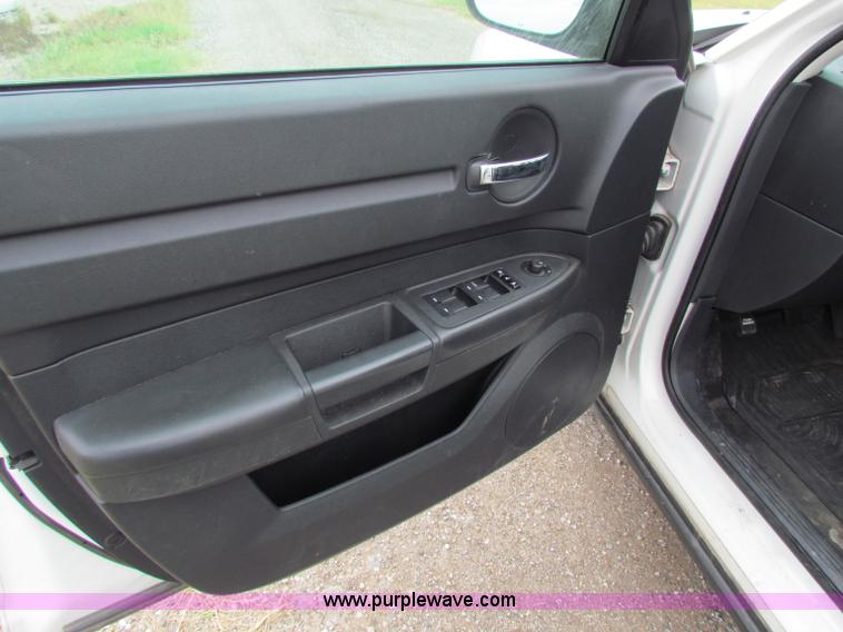 image for item G4148 2010 Dodge Charger