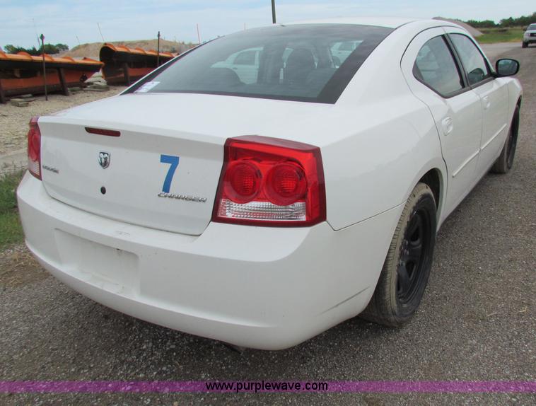 image for item G4148 2010 Dodge Charger