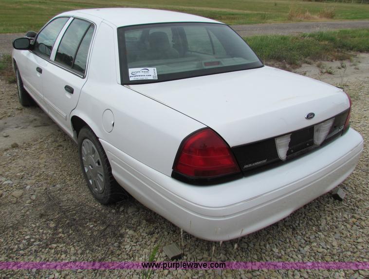 image for item G4149 2009 Ford Crown Victoria Police Interceptor