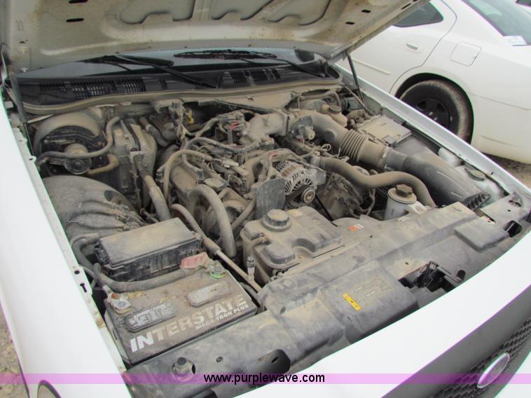 image for item G4149 2009 Ford Crown Victoria Police Interceptor