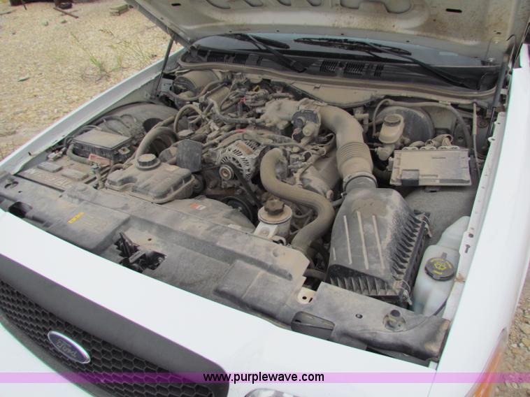 image for item G4149 2009 Ford Crown Victoria Police Interceptor