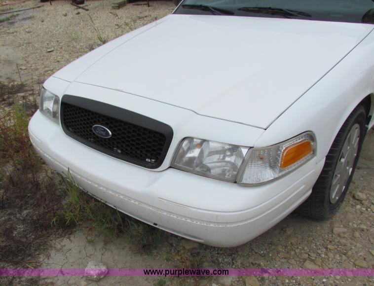 image for item G4149 2009 Ford Crown Victoria Police Interceptor