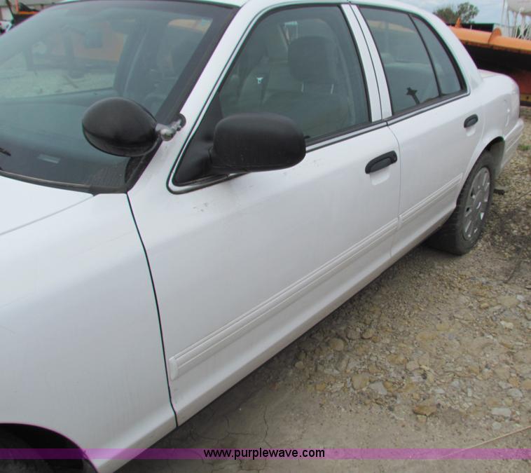 image for item G4149 2009 Ford Crown Victoria Police Interceptor