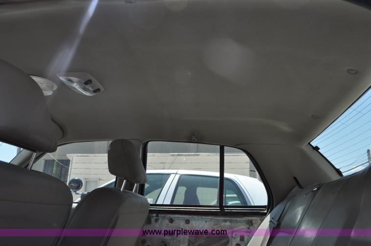 image for item G6061 2007 Ford Crown Victoria Police Interceptor