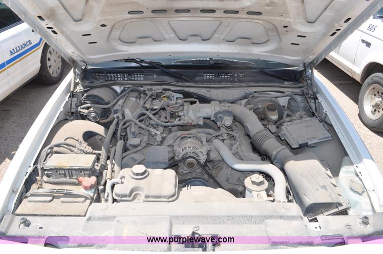 image for item G6061 2007 Ford Crown Victoria Police Interceptor