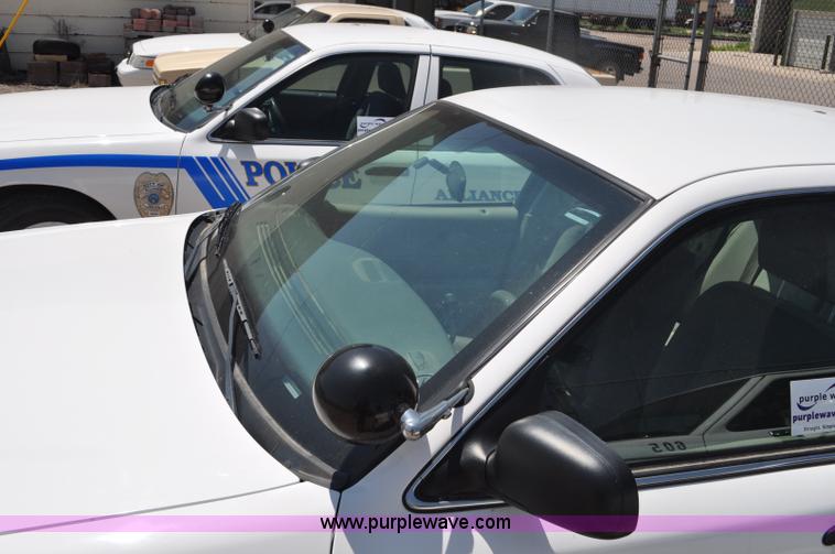 image for item G6061 2007 Ford Crown Victoria Police Interceptor