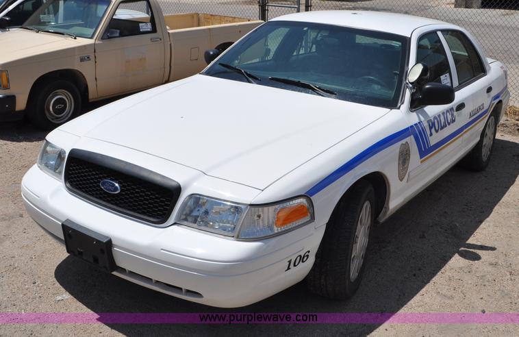 image for item G6062 2009 Ford Crown Victoria Police Interceptor