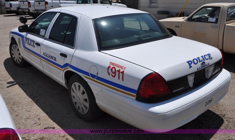 image for item G6062 2009 Ford Crown Victoria Police Interceptor