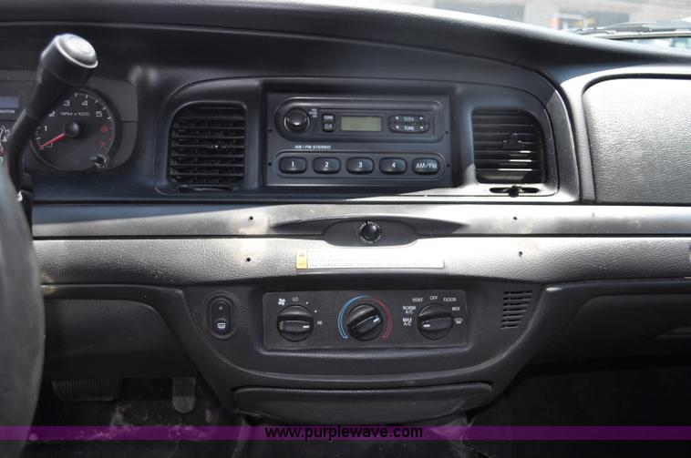 image for item G6062 2009 Ford Crown Victoria Police Interceptor