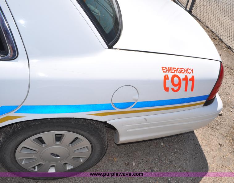 image for item G6062 2009 Ford Crown Victoria Police Interceptor