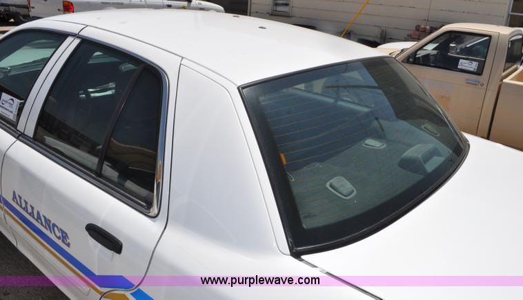 image for item G6062 2009 Ford Crown Victoria Police Interceptor