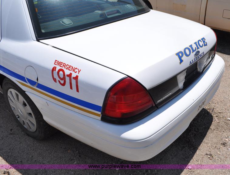 image for item G6062 2009 Ford Crown Victoria Police Interceptor