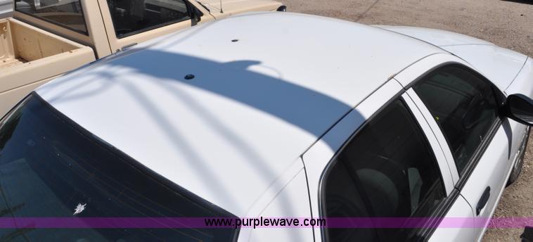image for item G6063 2006 Ford Crown Victoria Police Interceptor