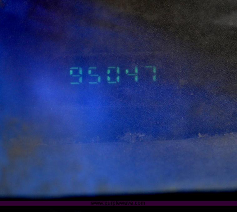 image for item G6070 2001 Dodge Ram 1500 pickup truck