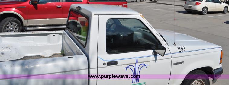 image for item G6071 1992 Ford Ranger pickup truck