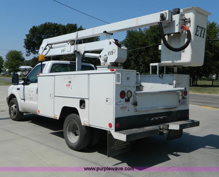 image for item G7997 1999 Ford F350 bucket truck