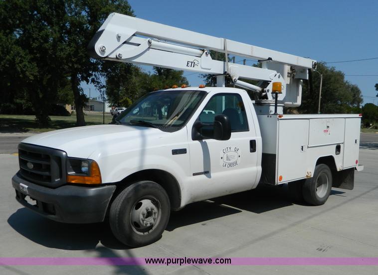 image for item G7997 1999 Ford F350 bucket truck