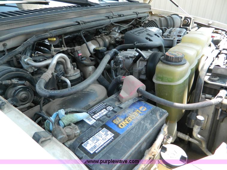 image for item G7997 1999 Ford F350 bucket truck