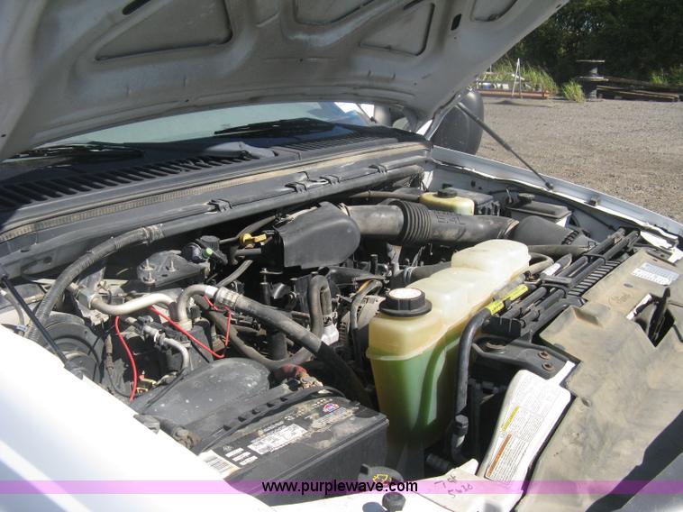 image for item H6395 2000 Ford F250 Super Duty XL pickup truck