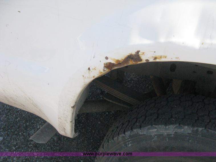 image for item H6395 2000 Ford F250 Super Duty XL pickup truck