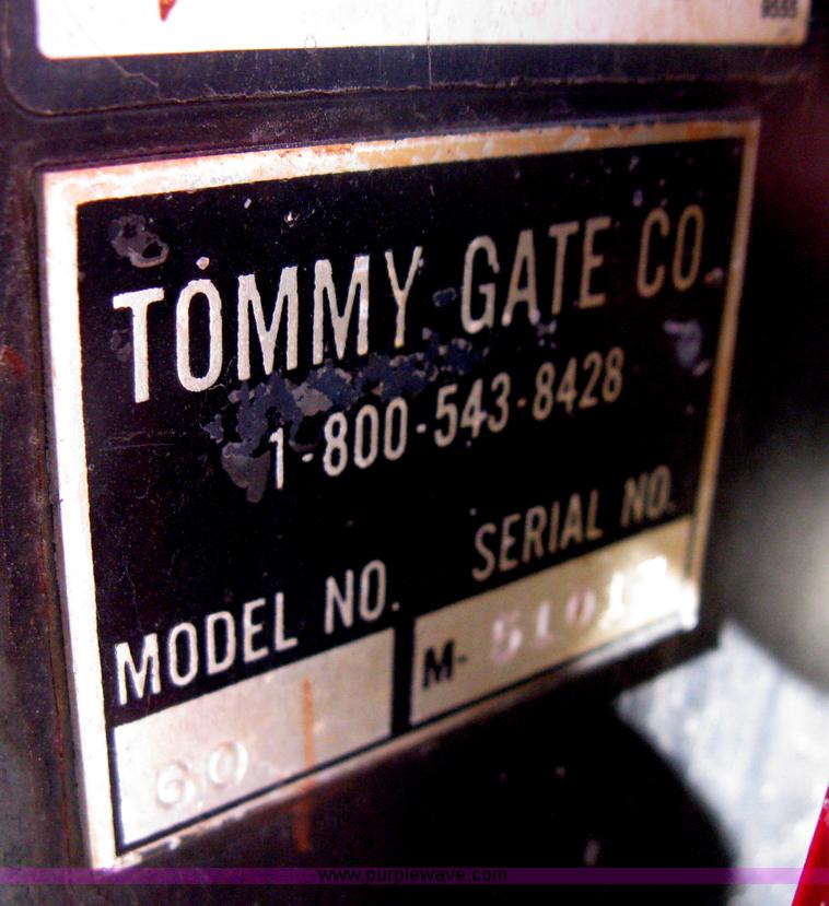 image for item H6396 2000 Ford F250 Super Duty XL pickup truck