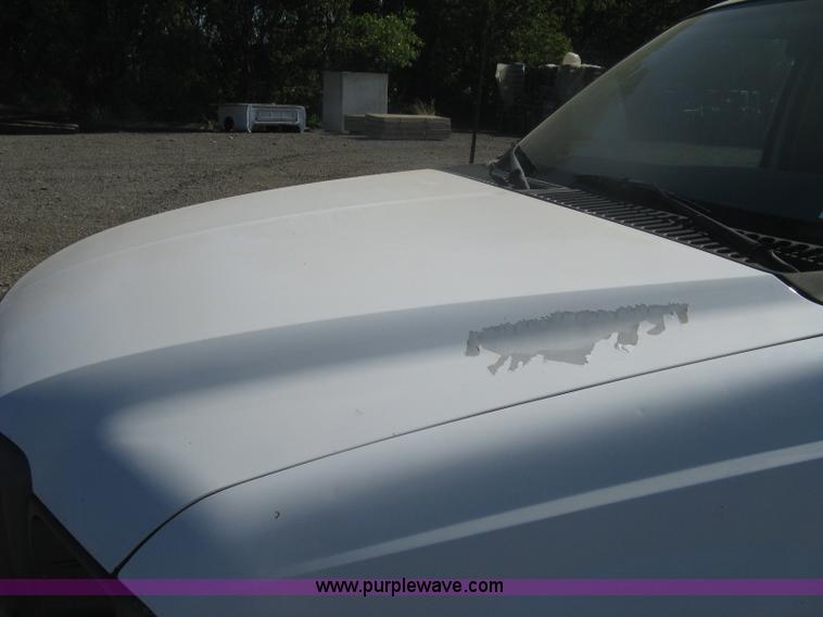 image for item H6396 2000 Ford F250 Super Duty XL pickup truck