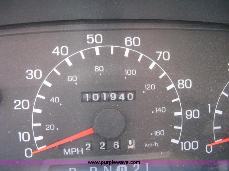 image for item H6397 1999 Ford F250 Super Duty SuperCab pickup truck