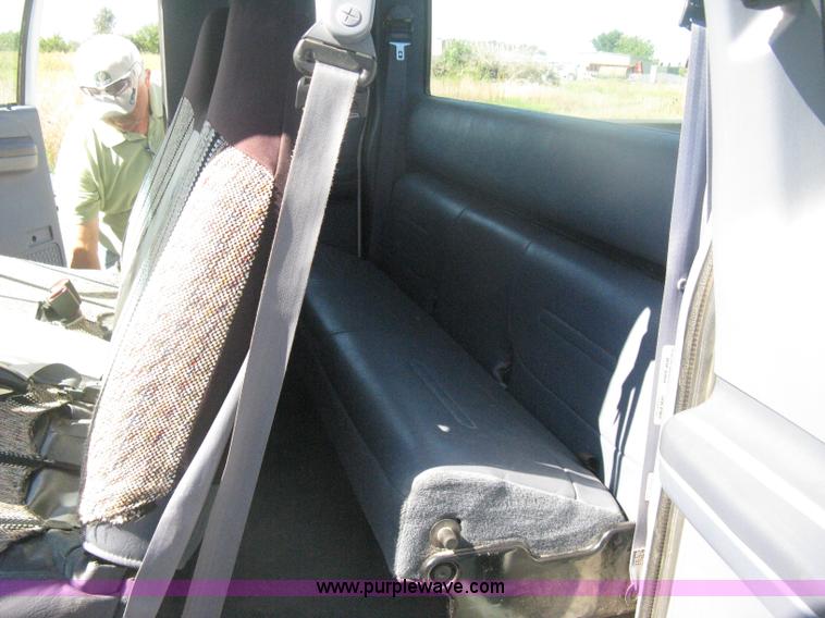 image for item H6397 1999 Ford F250 Super Duty SuperCab pickup truck