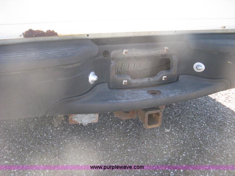 image for item H6397 1999 Ford F250 Super Duty SuperCab pickup truck